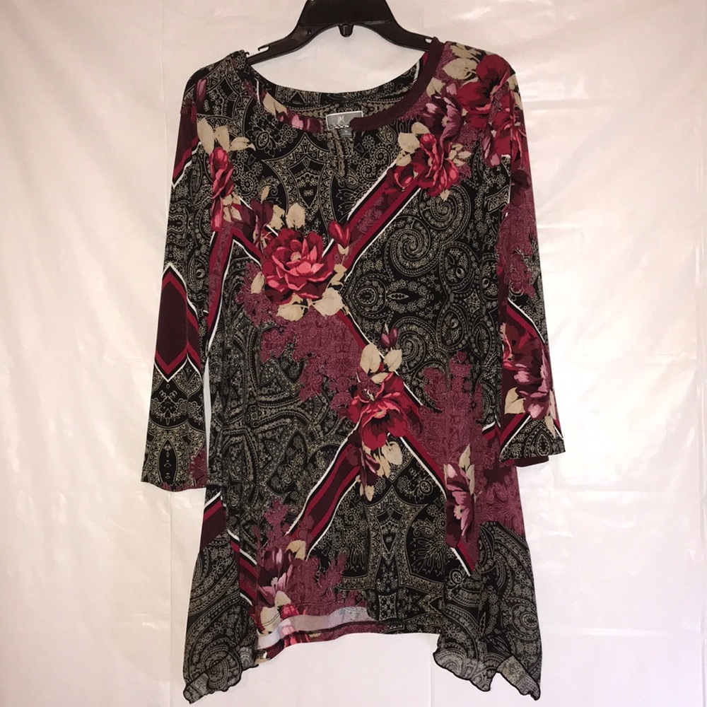Beautiful JM Collection Blouse Sz XL, 📸